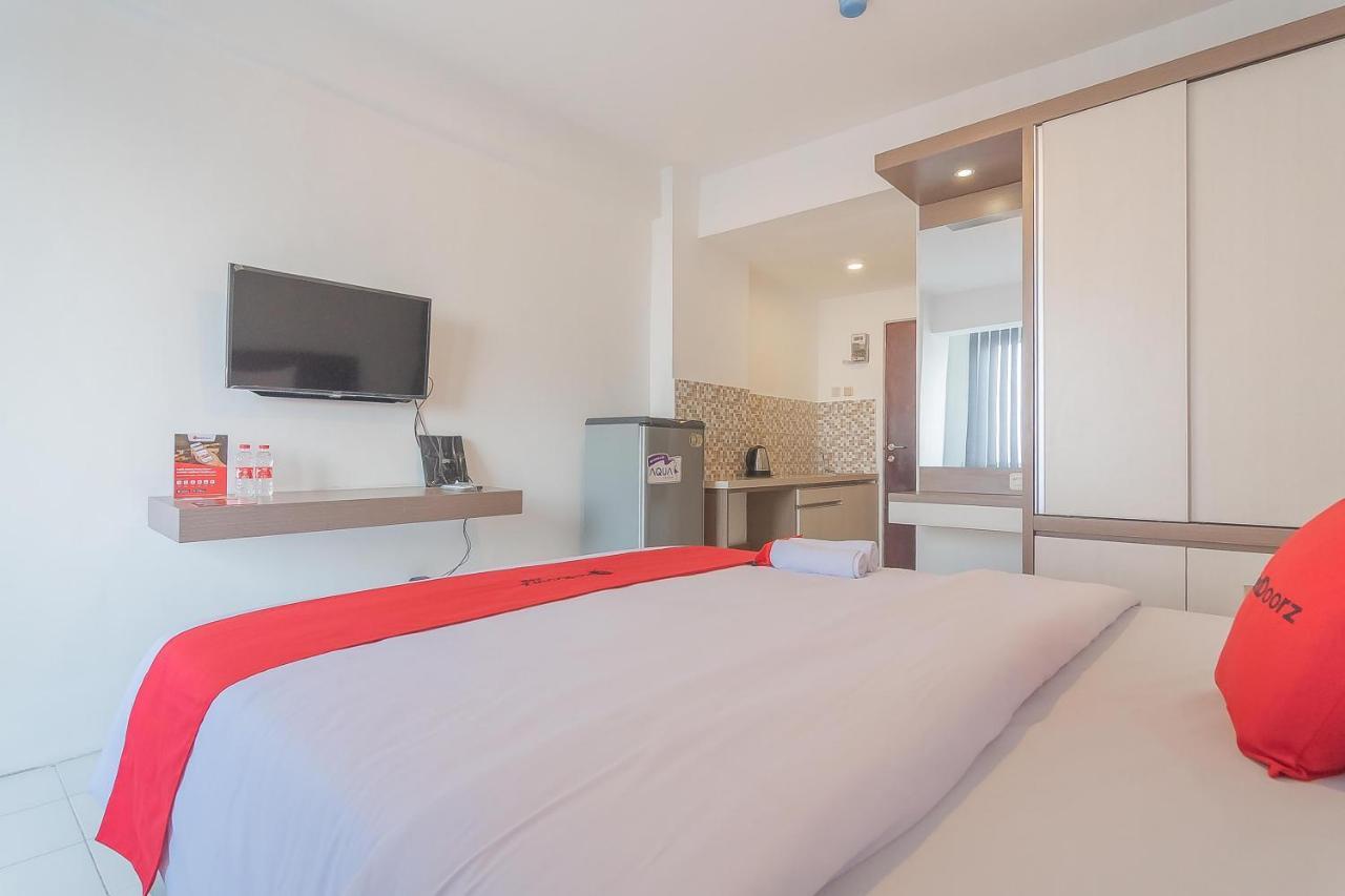 Reddoorz Apartment @ Emerald Towers Bandung Exteriér fotografie
