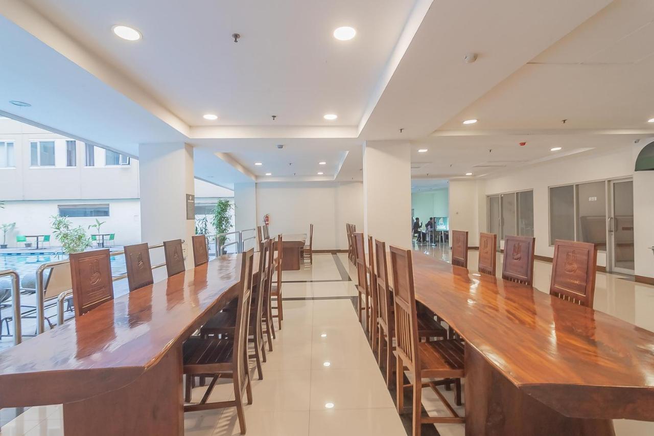 Reddoorz Apartment @ Emerald Towers Bandung Exteriér fotografie